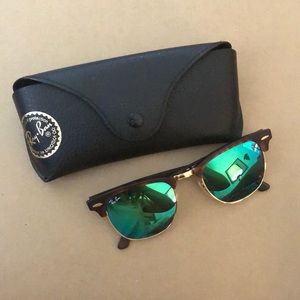 Rayban Wayfarer sunglasses